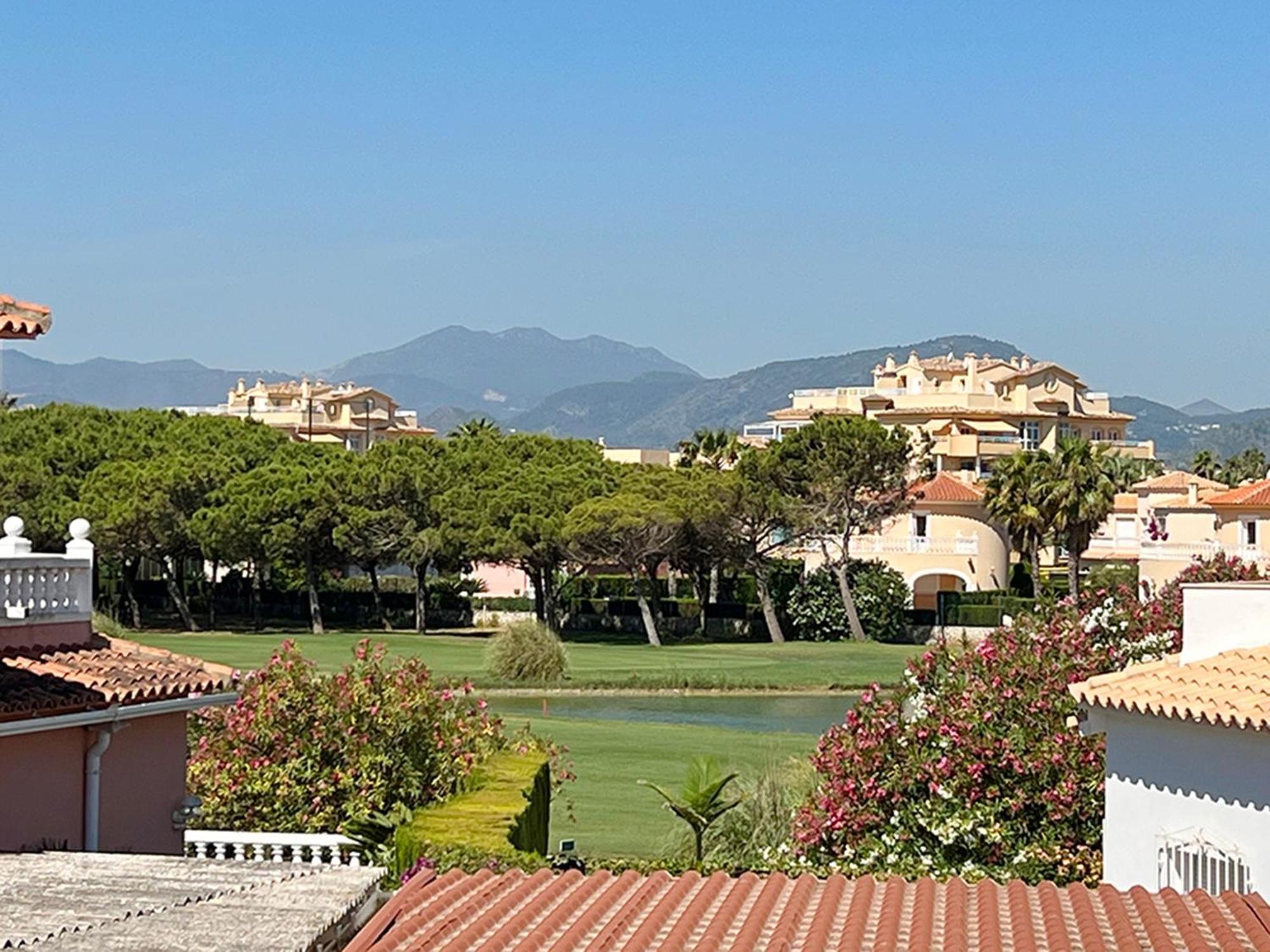 Villa Gaudi 奥利瓦 外观 照片